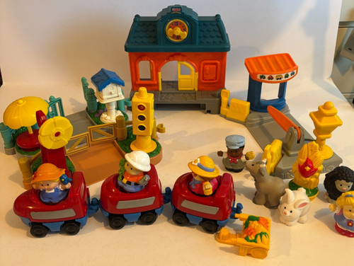 Fisher price little people - little,